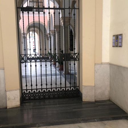 Apartamento Semi-Industrial Palacio Castilla Jerez de la Frontera Zewnętrze zdjęcie